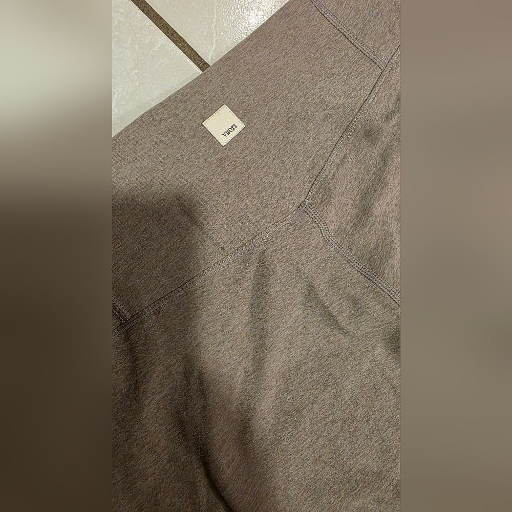 Vuori Womens Pants Mid Rise Elevation Slim Bootcut - Picture 5 of 7